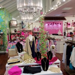 Lilly Pulitzer S.M. Bradford Co - Interior
