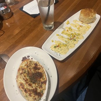Stoney River - Crab cake with Au Gratin Potatoes - Steakhouses Near Me - Annapolis, Maryland Stoney River - Crab cake with Au Gratin Potatoes - Steakhouses Near Me - Annapolis, Maryland