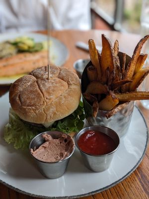 Madison Crossing Lounge by null