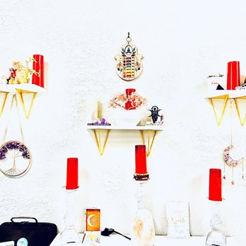 Drift Away Therapeutic Massage - Crystals galore - Massage Therapy Near Me - Killeen, Texas