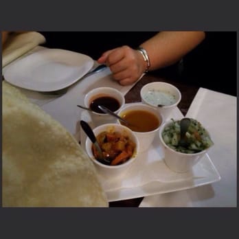 Sangam - Indian Near Me - Luz, 08