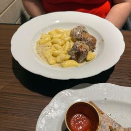 Sausage meatballs, cacio e pepe sauce, gnocchi Sausage meatballs, cacio e pepe sauce, gnocchi