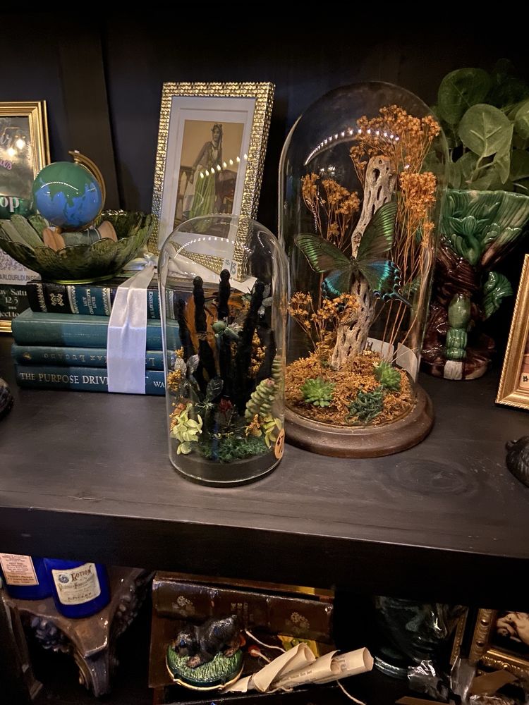 The Parlour Lounge Logo