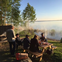 Camping Tiveden - Abendessen direkt am Wasser auch kein Problem