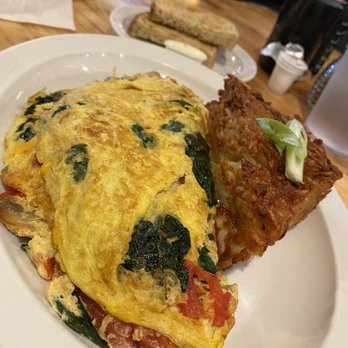 Honey's Farm Fresh - Garden veggie omelette and latke - American Near Me - Lewes, Delaware Honey's Farm Fresh - Garden veggie omelette and latke - American Near Me - Lewes, Delaware