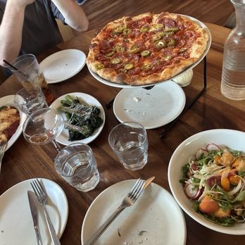 Annesso Pizzeria - Pepperoni jalapeño pizza, market peach salad, broccolini, chicken Parmesan - Italian Near Me - Fresno, California Annesso Pizzeria - Pepperoni jalapeño pizza, market peach salad, broccolini, chicken Parmesan - Italian Near Me - Fresno, California
