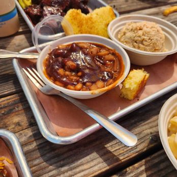 Canyons Barbeque - Baked beans, potato salad, cornbread, burnt ends,fries - Barbeque Near Me - Castro Valley, California