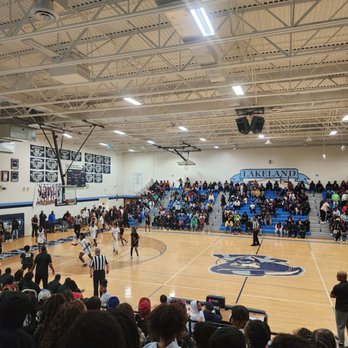 Lakeland Highschool - Middle Schools & High Schools Near Me - Suffolk, Virginia Lakeland Highschool - Middle Schools & High Schools Near Me - Suffolk, Virginia