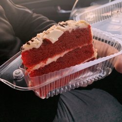 Sprinkles & Dip - Red Velvet Cake