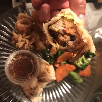 Am Thai Bistro - Thai Near Me - Brooklyn, New York