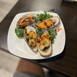 Wako Japanese cuisine - Green mussels