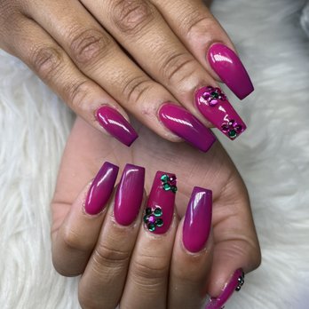 Xpro Nails - Acrylic full set - Nail Salons Near Me - Gilroy, California
