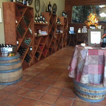 Pedroncelli Winery - Wineries Near Me - Geyserville, California Pedroncelli Winery - Wineries Near Me - Geyserville, California
