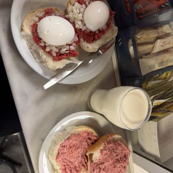 Van Dobben - Breakfast & Brunch Near Me - Amsterdam, New Hampshire