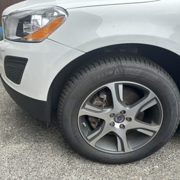 New tires AWD leather seats new mats electrical works well cool:heat Good condition New o2 sensors Front end aligned Engine blown New tires AWD leather seats new mats electrical works well cool:heat Good condition New o2 sensors Front end aligned Engine blown