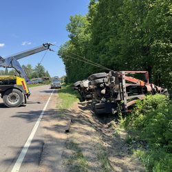 Central Wisconsin Towing - Log Truck Rollover