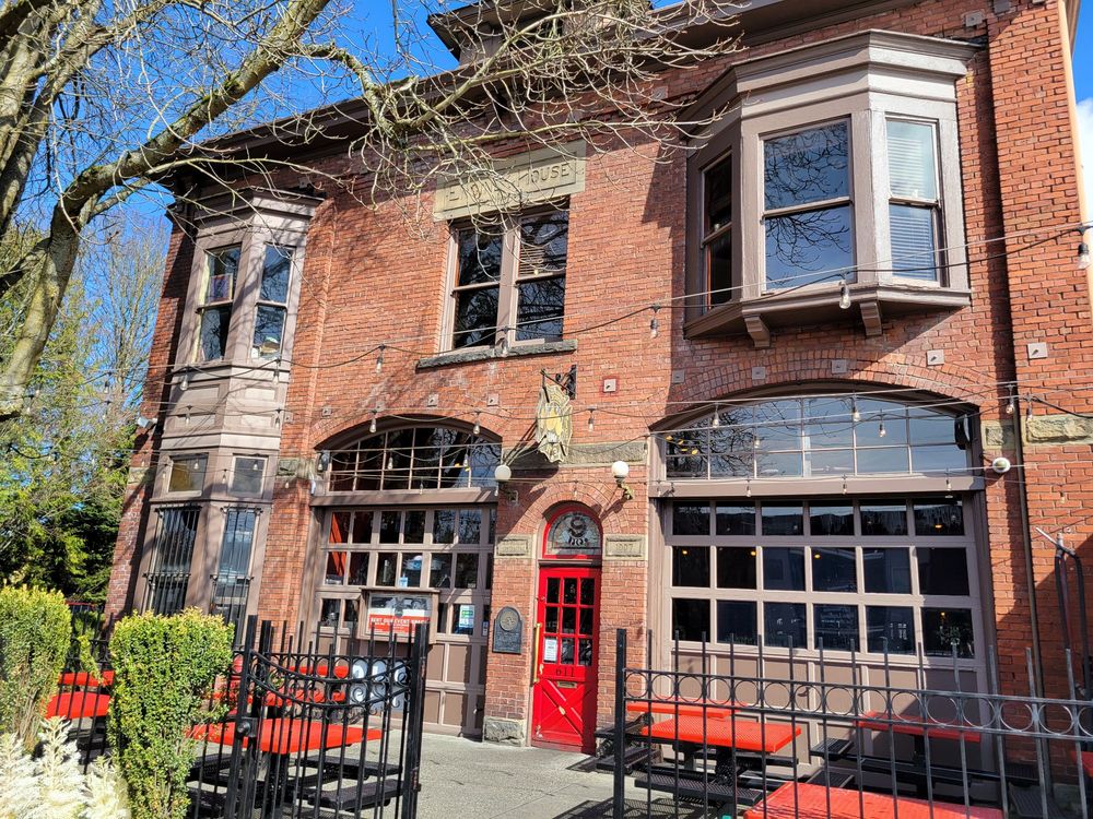 E9 Firehouse & Gastropub