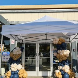 Boom Balloon - Freestanding balloon garlands for grand opening