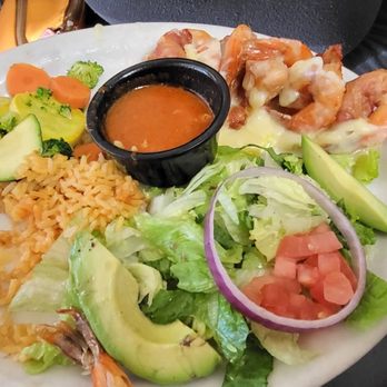 Villa Grande Mexican Restaurant - Shrimp meal - Mexican Near Me - Cross Roads, Texas