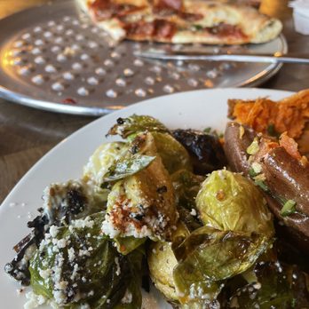 Pitfire Pizza - Farmers Plate with pizza in background - Pizza Near Me - Culver City, California Pitfire Pizza - Farmers Plate with pizza in background - Pizza Near Me - Culver City, California