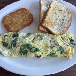 Corinto Restaurant - Spinach omelette with hash brown and rye toast