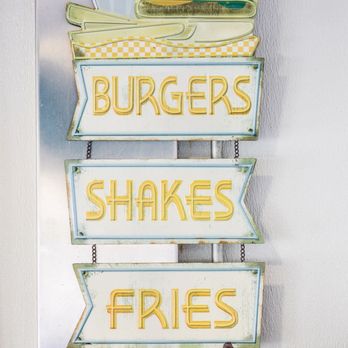 DJ's Drive In - burgers, shakes and fries - Fast Food Near Me - Floyd, Virginia