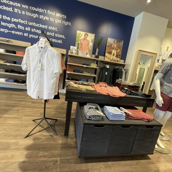 UNTUCKit - Men's Clothing Near Me - Albuquerque, New Mexico