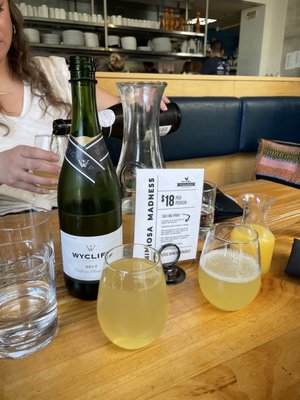Crown Republic Gastropub by null