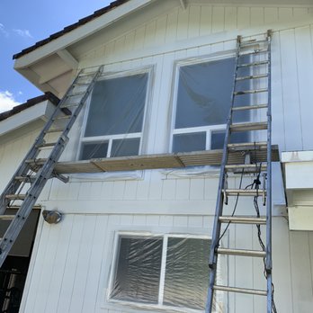 Platinum Painting Service - Back of house - Painters Near Me - Waipahu, Hawaii Platinum Painting Service - Back of house - Painters Near Me - Waipahu, Hawaii