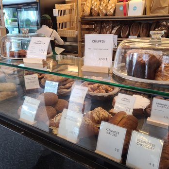 Le Toledo - Bakeries Near Me - Montreal, Quebec Le Toledo - Bakeries Near Me - Montreal, Quebec