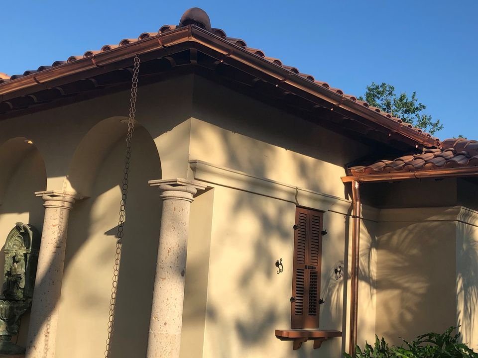 Slide of Sevilla Construction