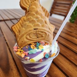 Nummy Yummy - Ube and Vanilla Swirl Taiyaki