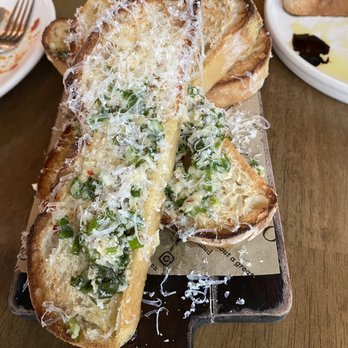 OLIVIA - Garlic bread - Italian Near Me - Tampa, Florida OLIVIA - Garlic bread - Italian Near Me - Tampa, Florida