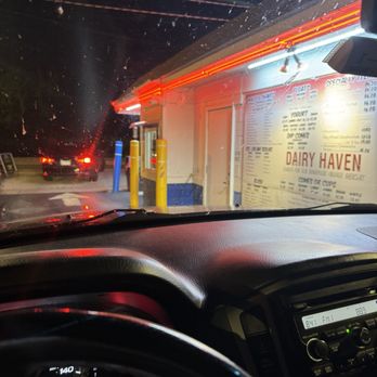 Dairy Haven - First time! - Ice Cream & Frozen Yogurt Near Me - Caseyville, Illinois