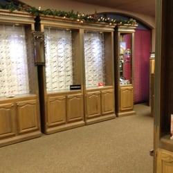 Looks Eyewear Studio