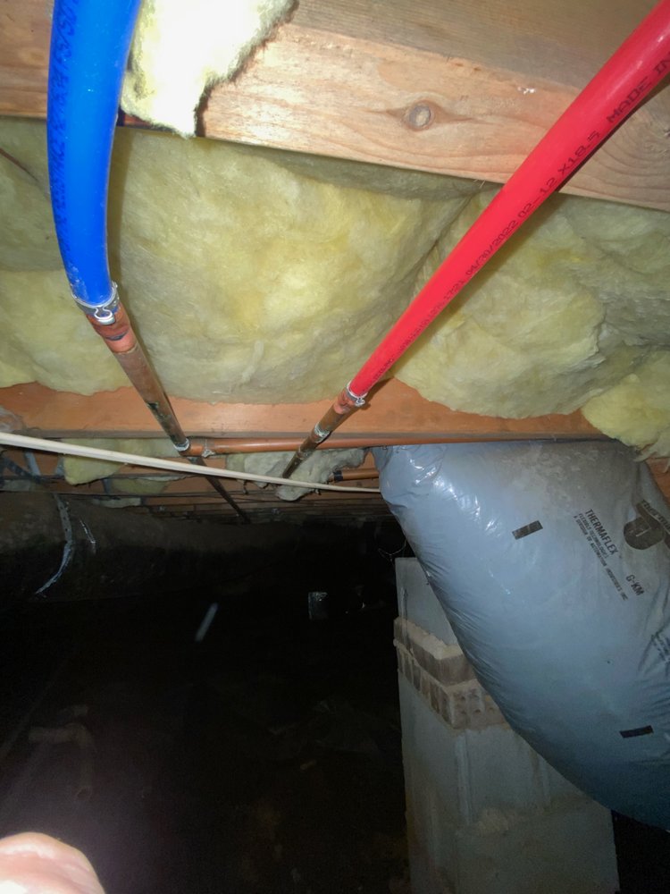 Slide of J&M Plumbing Guys