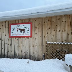 Leelanau Cheese - Outside entrance
