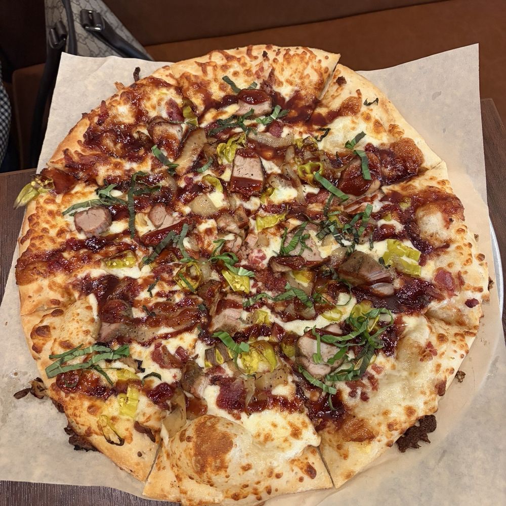 Venice Kitchen - Pizza Near Me - Memphis, Tennessee Venice Kitchen - Pizza Near Me - Memphis, Tennessee