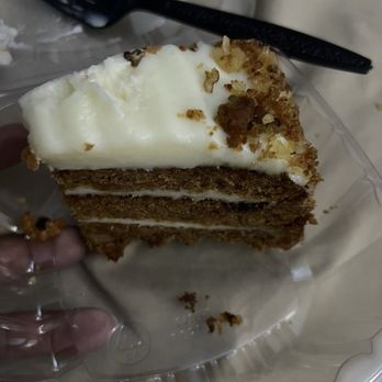 America's Buffalo Wings - Carrot cake - Italian Near Me - Suffolk, Virginia