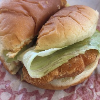 Wendy's - Buffalo ranch crispy chicken sandwich - Fast Food Near Me - Cranston, Rhode Island