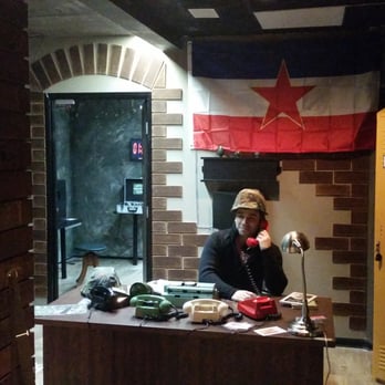 Fox in a Box Los Angeles photo 3