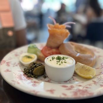 Little Hen - Houston - Smoke Salmon bagel - Waffles Near Me - Houston, Texas Little Hen - Houston - Smoke Salmon bagel - Waffles Near Me - Houston, Texas
