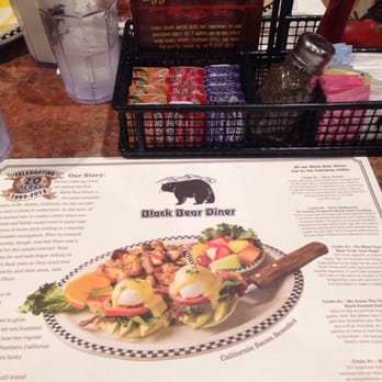Black Bear Diner Orem - Look a picture of food but no food and most of the other people here are done eating. - American Near Me - Orem, Utah