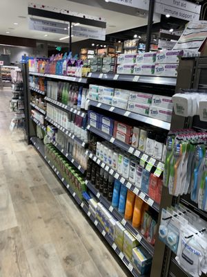 Plum Market – Ally Detroit Center by null