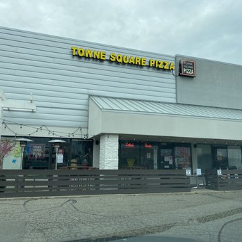 Granchi's Town Square Pizza - Entrance is to the left with center set up for curbside. - Pizza Near Me - Rochester Hills, Michigan Granchi's Town Square Pizza - Entrance is to the left with center set up for curbside. - Pizza Near Me - Rochester Hills, Michigan