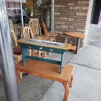 Vintage Rose - Used, Vintage & Consignment Near Me - Ontario, Oregon