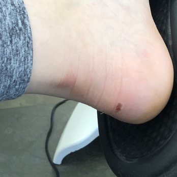 Sleek Beauty Studio - Jennifer did this, she didn't even apologize. - Makeup Artists Near Me - Chicago, Illinois