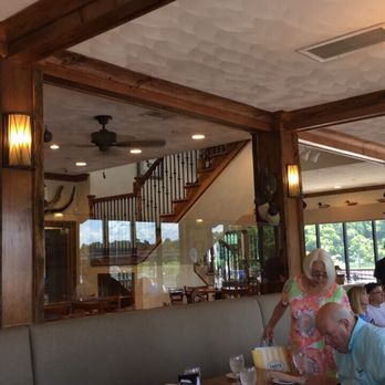 Decoys Seafood - Seafood Near Me - Suffolk, Virginia