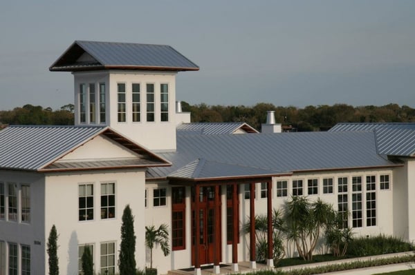 Premier Roofing Logo