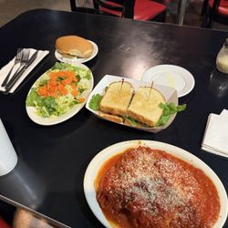 Smith's Deli & Restaurant